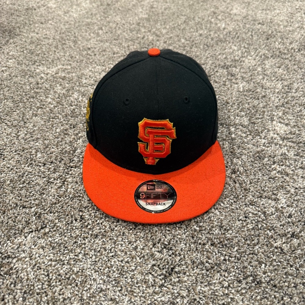 8x Champion Giants Black and Orange Snapback Hat